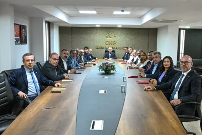 CHP Sözcüsü Sarı İzmir'deki MYK Sonrası Konuştu: Cemil Tugay Sorusuna Yanıt Verdi