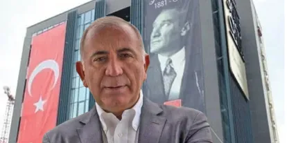 Gürsel Tekin'den YENİ Parti Kutuplaşmasına Tepki: "Yolun Sonunda Zorunlu Olarak Buluşacağız"