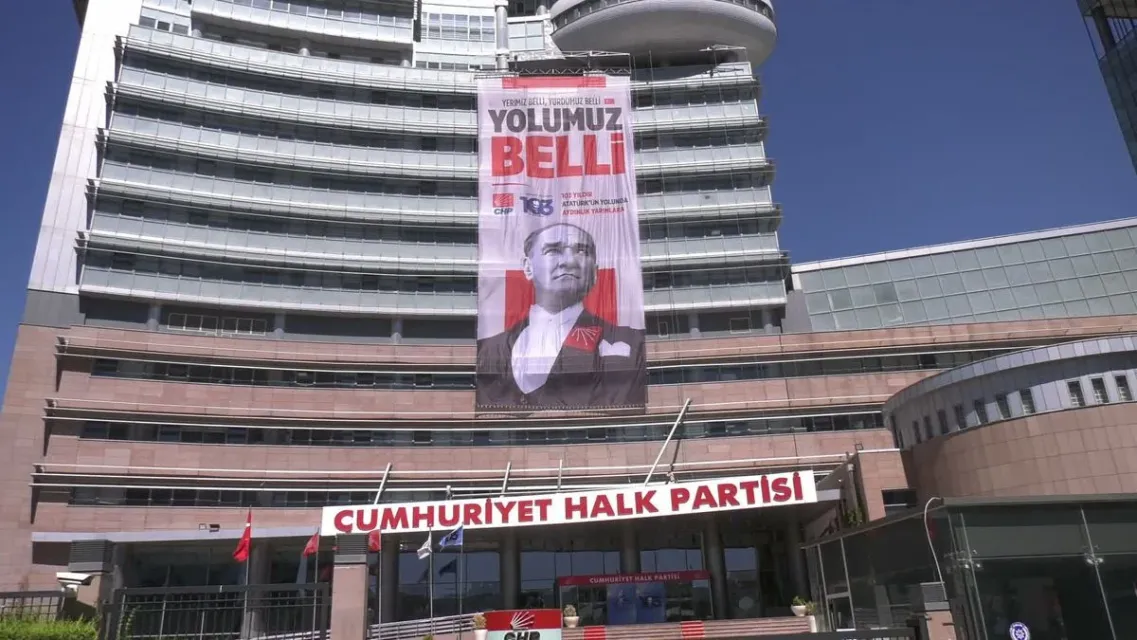 CHP 103'üncü Yaşını "Atatürk'ün Yolunda" Mesajıyla Kutlamaya Hazırlanıyor