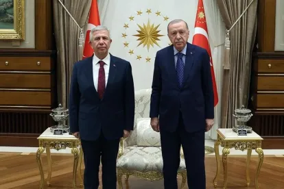 Külliye'de Dikkat Çeken Zirve: Cumhurbaşkanı Erdoğan, Mansur Yavaş'ı Kabul Etti