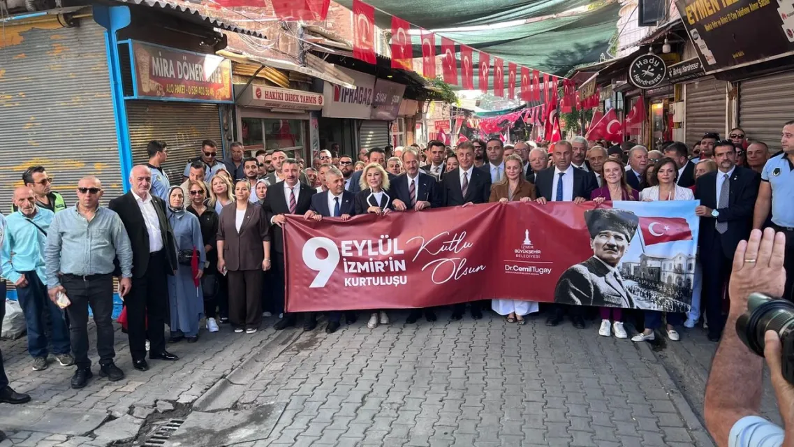 9 Eylül "İzmir'in Bayramı"nda Anlamlı Buluşma