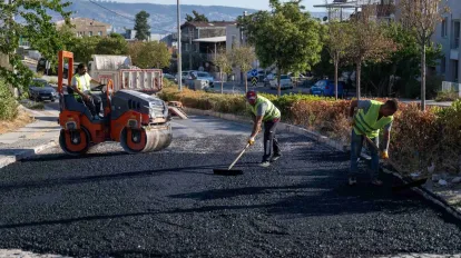 Bornova'da Tehlike Arz Eden Yol Güvenceye Alındı