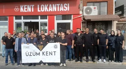 Buca Belediyesi Üzümkent Şirketi Çalışanlarından Maaş Eylemi Devam