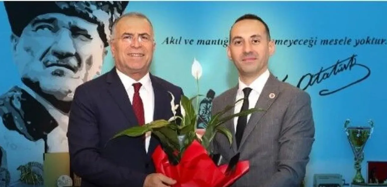 Gaziemir Belediye başkanı Ünal Işık, ön seçimde Çağrı Şırlancı'nın karşısına çıkartacağı aday arayışında