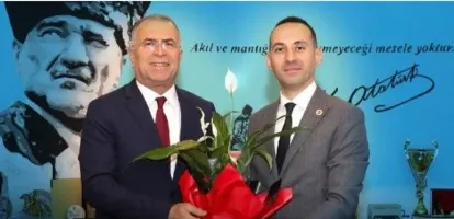Gaziemir Belediye başkanı Ünal Işık, ön seçimde Çağrı Şırlancı'nın karşısına çıkartacağı aday arayışında