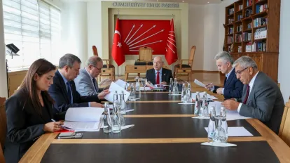CHP Ekonomi Masası Borsa Gündemiyle Kemal Kılıçdaroğlu Başkanlığında Toplandı