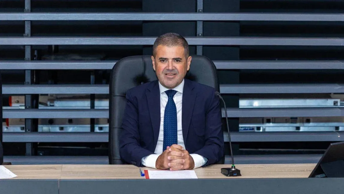 CHP Yüksek Disiplin Kurulu Kararını Verdi: Mezitli Belediye Başkanı İhraç Edildi