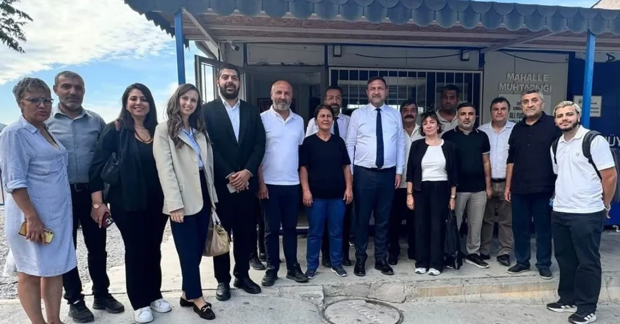 CHP İzmir’den Karabağlar'da Muhtarlarla Çözüm Mesaisi...