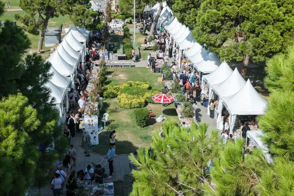 İzmirliler İZKİTAP’a Büyük İlgi Gösterdi
