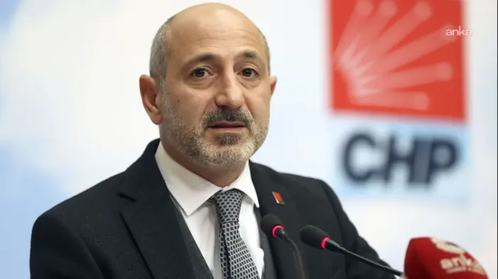 Ali Öztunç’tan Bakan Şimşek’e: "Devlette Yükselmenin Yolu Liyakatten mi, Makama Yakınlıktan mı Geçmektedir?"