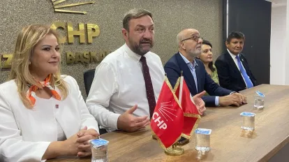 CHP Karşıyaka'dan gövde gösterisi… Gümrükçü: “Yuvaya Dönüşler Başladı”
