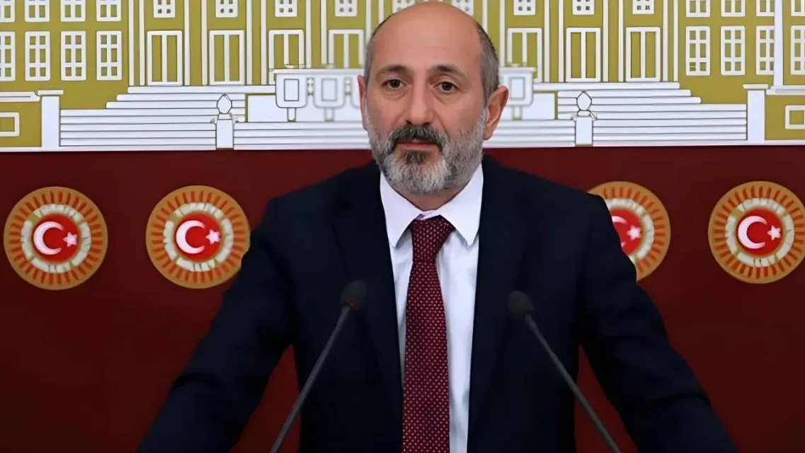 CHP'li Öztunç’tan Fon Soruşturması Tepkisi: "Partisi Ne Olursa Olsun Hesabı Sorulmalı!"