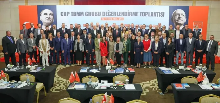 CHP'nin Abant Kampı Sona Erdi: Sonuç Bildirgesinde "Güçlendirilmiş Parlamenter Sistem" Vurgusu