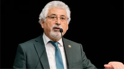 Mehmet Tüm'den İhraç Kararına Tepki: Sosyal Demokrasi Derneği'nden İstifa Etti!