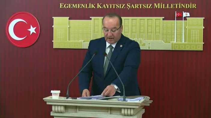 CHP'li Cevdet Akay'dan Bomba Fon İddiası: "Batuhan Mumcu BTK'daki Görevinden Derhal İstifa Etmelidir"