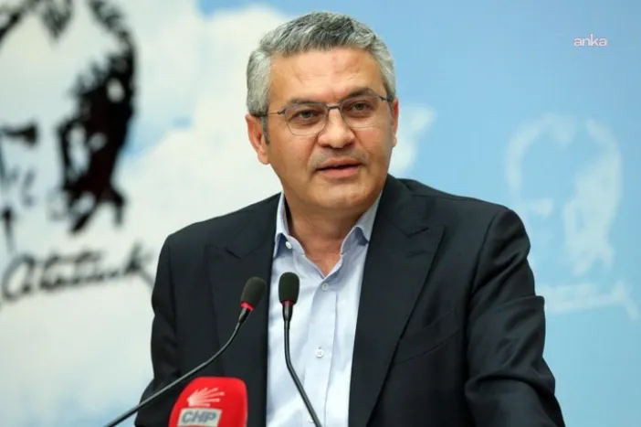Oğuz Kaan Salıcı'dan Erdoğan'a "Fon" Tepkisi: "Bir Hukukun İki Ayrı Terazisi Olmaz"