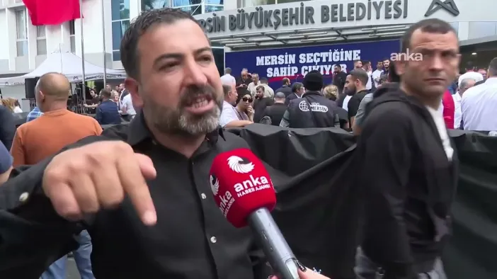 Kemal Kılıçdaroğlu Gözaltındaki Belediye Başkanlarının Ailelerini Ziyaret Etti: "Sabahın Beşinde Ev Basılması Kabul Edilemez"