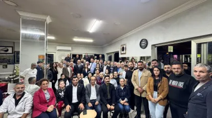 İzmir CHP’de Katılım Dalgası Büyüyor: Bayraklı ’da yeni üyeler katıldı