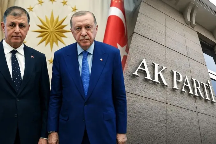 Cemil Tugay’dan AK Parti Transferi İddialarına Yanıt: “Bir Kararın Eşiğindeyim!”