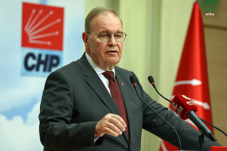 CHP Grup Başkanı Faik Öztrak'tan Sert Cemil Tugay Çıkışı: "Milli İrade Hırsızlığı ve Seçmen Oylarına İhanet!"