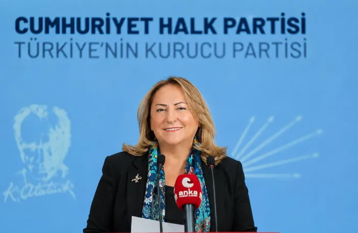 CHP Kadın Kollarından ADD'ye Şiddet Tepkisi: "Sevgi Bilgin Yalnız Değildir, Mehmet Akar İstifa Etmeli!"