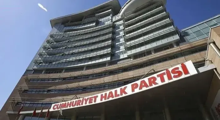 CHP’de Kritik Görevlendirmeler: Mehmet Ali Yüksel İstanbul İl Başkanlığına Atandı, Gürsel Tekin Türkiye Koordinatörü Oldu!
