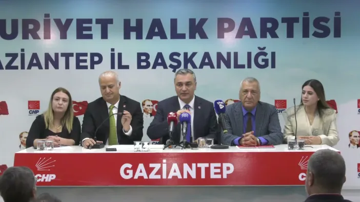 CHP Sözcüsü Müslim Sarı'dan İBB Açıklaması: "İBB'yi AKP'ye Kaptırmamak İçin Elimizden Geleni Yapacağız"