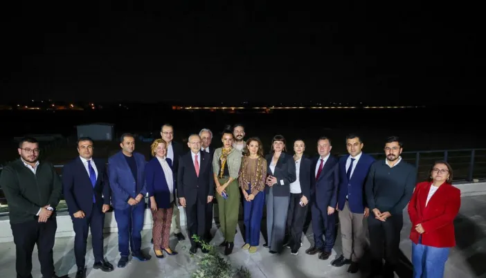 Kemal Kılıçdaroğlu’ndan Gündeme Dair Çarpıcı Açıklamalar: "Eleştirilerimiz Var Ama Mekke Anlaşması’na 'Evet' Diyeceğiz"