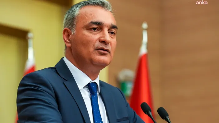 CHP’li Müslim Sarı'dan Mahmut Tanal’a 'Gaziantep' Tepkisi: "Paylaşılan Yazışma Montaj!"